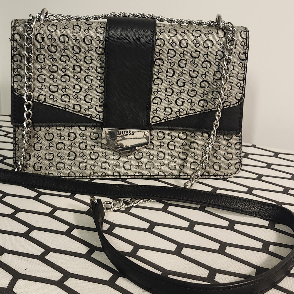 GUESS Logo Shoulder Bag with Chain Strap